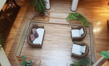 VENTA DE CASA EN SAN MARTIN, INMEJORABLE CALIDAD