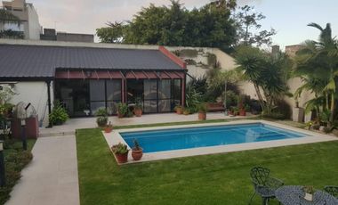 VENTA DE CASA EN SAN MARTIN, INMEJORABLE CALIDAD