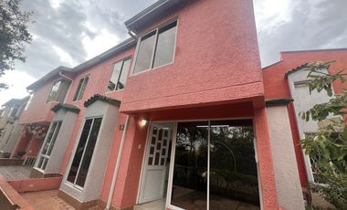 VENTA DE CASA EN BUCARAMANGA BARRIO MUTIS CONJUNTO CERRADO. Cod V12455