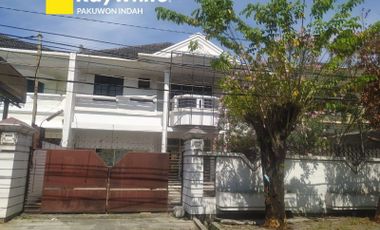 Rumah usaha disewakan Darmo Permai Surabaya