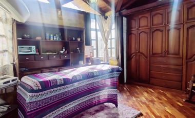 VENDO CASA ESQUINERA EN IBARRA AV EL RETORNO 490 m2