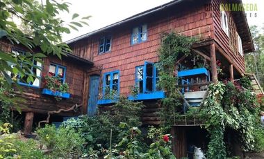 Casa en Venta en Espectacular Isla en el Lago Las Rocas, Puelo Alto