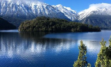 Casa en Venta en Espectacular Isla en el Lago Las Rocas, Puelo Alto