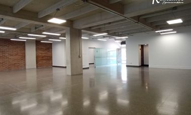 local en arriendo en guayabal. Cod A775544