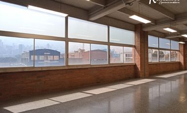 local en arriendo en guayabal. Cod A775544