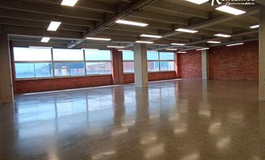 local en arriendo en guayabal. Cod A775544