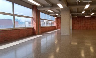 local en arriendo en guayabal. Cod A775544