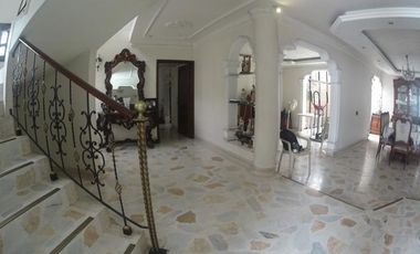 casa en venta en quinta oriental. Cod V20928