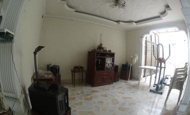casa en venta en quinta oriental. Cod V20928