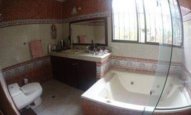 casa en venta en quinta oriental. Cod V20928