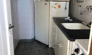 Depto de 2 ambientes en venta. Zona 1