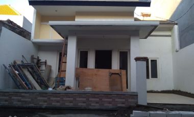 Dijual Rumah Baru Minimalis Bogangin Surabaya