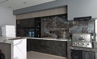 casa en venta en via bocono. Cod V31911