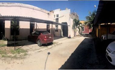 Oficina con amplio estacionamiento en el Centro de Mérida, Yucatán