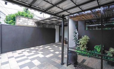 Rumah LT 220 Hadap Selatan 5 Menit ke RS Citra Medika Depok J-48014