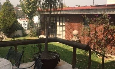 HERMOSA CASA EN LOMAS DE TECAMACHALCO