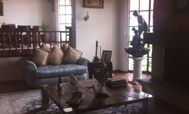 HERMOSA CASA EN LOMAS DE TECAMACHALCO