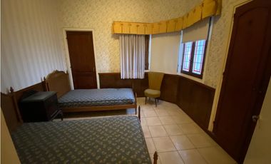 Residencia frente al Mar. Ideal uso comercial. U$S 450.000