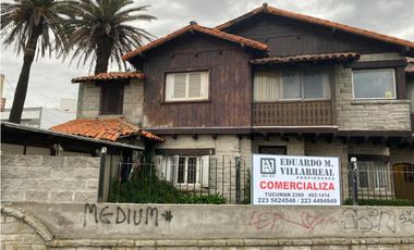 Residencia frente al Mar. Ideal uso comercial. U$S 450.000