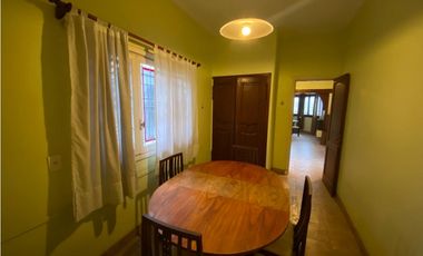 Residencia frente al Mar. Ideal uso comercial. U$S 450.000