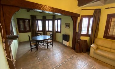 Residencia frente al Mar. Ideal uso comercial. U$S 450.000
