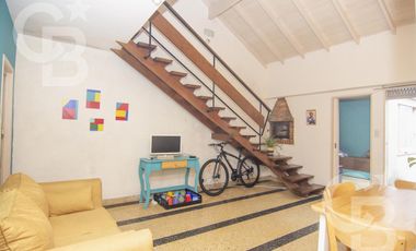 PH  TIPO CASA- 3 AMB CON PATIO - SIN EXPENSAS  - SAAVEDRA