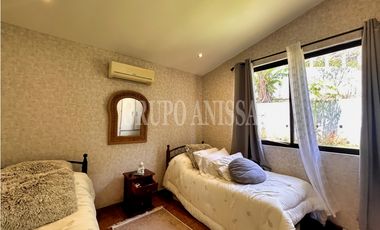 Se Vende Moderna e Impresionante Casa en Altos del Maria