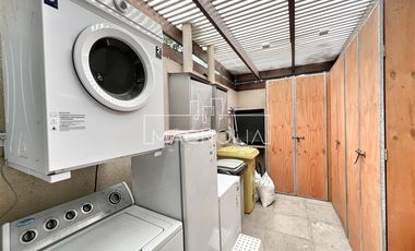 CASA EN VENTA AL LADO DE LA ALIANZA FRANCESA, EXCELENTE PREC