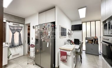 CASA EN VENTA AL LADO DE LA ALIANZA FRANCESA, EXCELENTE PREC