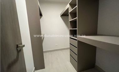 Venta de apartamento en Hato Pintado
