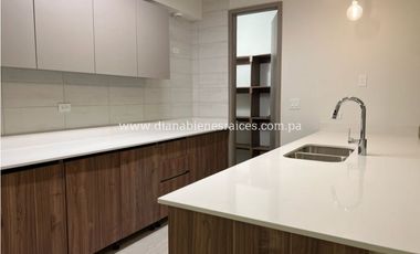 Venta de apartamento en Hato Pintado