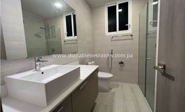 Venta de apartamento en Hato Pintado