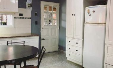 CASA EN VENTA EN Pascual Simone 793, LUJAN