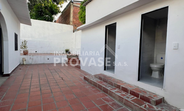 casa en arriendo en la libertad. Cod A3497