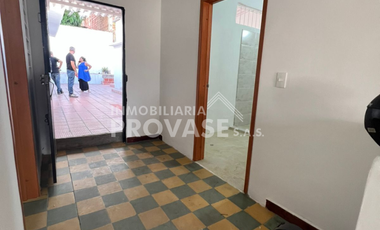casa en arriendo en la libertad. Cod A3497