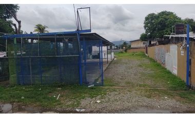 LOTE IDEAL PARA NEGOCIO EN TOCUMEN
