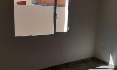 SE VENDE CASA A ESTRENAR DE 2 DORMITORIOS EN VILLA LIBERTADOR SAN MARTIN.