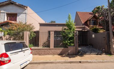 Venta Casa 4 ambientes Villa Sarmiento - Zona Ward