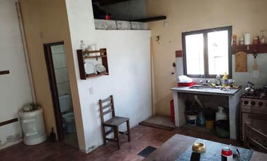 Casa en Domselaar sobre amplio terreno. Excelente ubicación