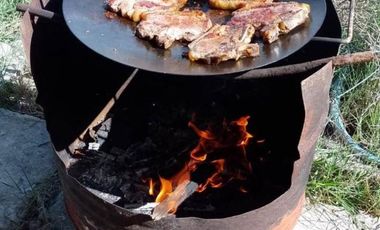 Casa en Domselaar sobre amplio terreno. Excelente ubicación