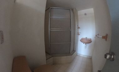 COD. 296aho - SE ARRIENDA CASA COMERCIAL - BARRIO: SAN CARLOS