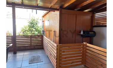 Se vende casa en Buin Oriente Av. Víctor Troncoso