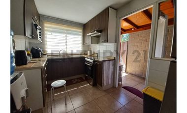 Se vende casa en Buin Oriente Av. Víctor Troncoso