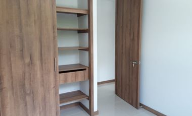 apartamento en arriendo en la cuenca. Cod A27468