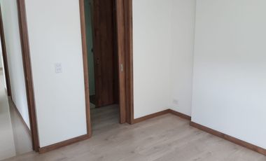 apartamento en arriendo en la cuenca. Cod A27468