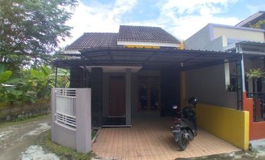 Dijual Rumah Siap Huni di Dekat LPMP Jogja Hanya 400 Jtan