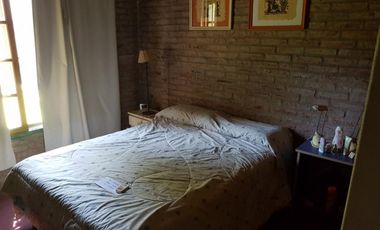 Hermosa Casa Quinta - Zona Céntrica Garin - 2 Cuadras Panamericana - Sobre Asfalto - Lote 1500 mts. - Pileta -