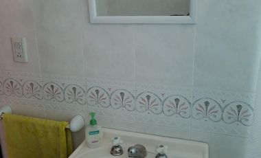 Hermosa Casa Quinta - Zona Céntrica Garin - 2 Cuadras Panamericana - Sobre Asfalto - Lote 1500 mts. - Pileta -