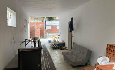 casa-local en arriendo en el prado. Cod A105298