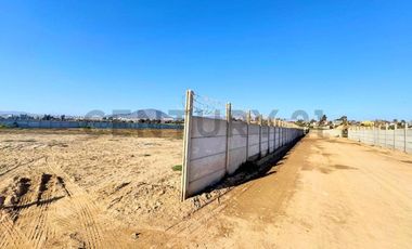 Se arrienda terreno comercial en la Ruta 5